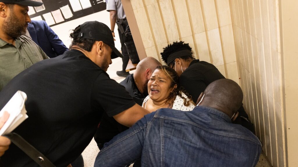 ice-arrest-gty-jt-250617_1751064454811_hpMain_16x9.jpg