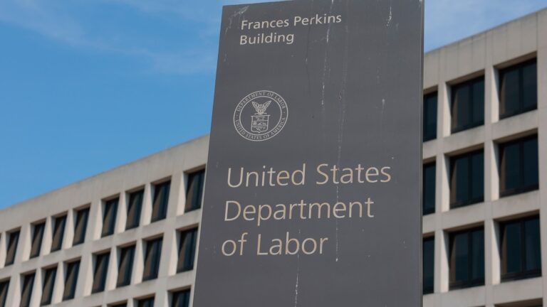 labor-1-gty-gmh-250804_1754322805945_hpMain_16x9.jpg