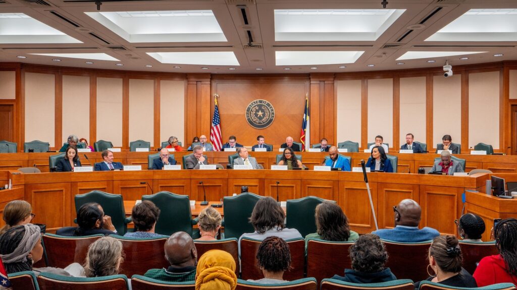 texas-redistrict-3_1754100610914_hpMain_16x9.jpg