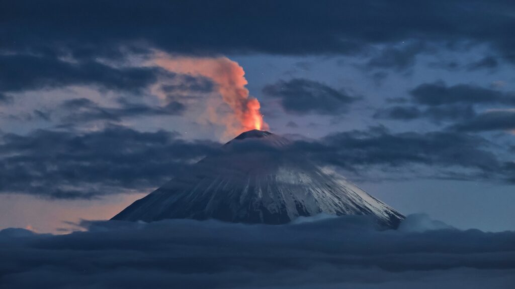 volcano-main_1754399558546_hpMain_16x9.jpg