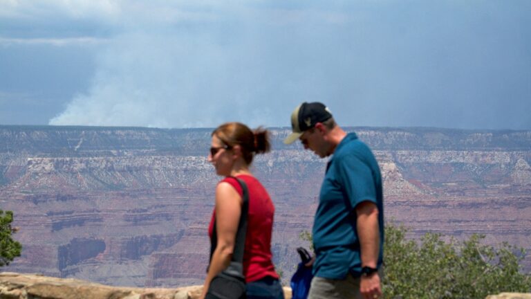wildfire-smoke-US_1754131662730_hpMain_16x9.jpg