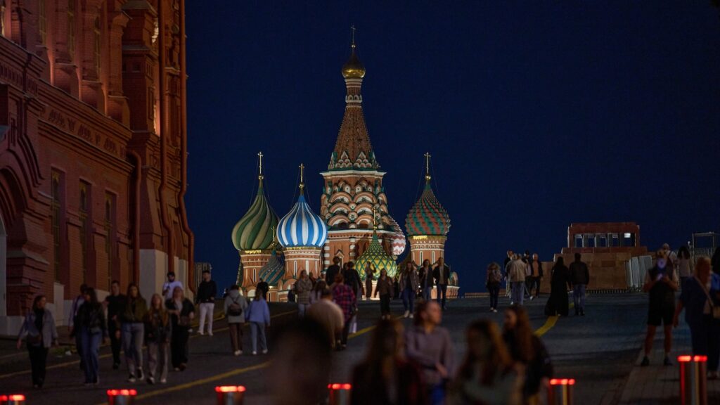 Moscow-scene-DB-250923_1758616360909_hpMain_16x9.jpg