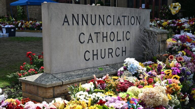 annunciationschool-shooting-ap-jef-250915_1757958620851_hpMain_16x9.jpg