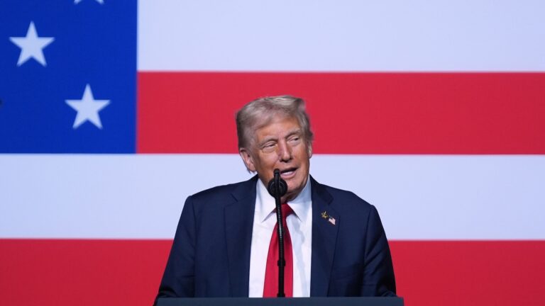 donald-trump-19-ap-gmh-250930_1759241827504_hpMain_16x9.jpg