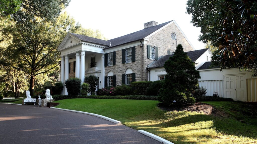 graceland-gty-jef-250923_1758641906595_hpMain_16x9.jpg