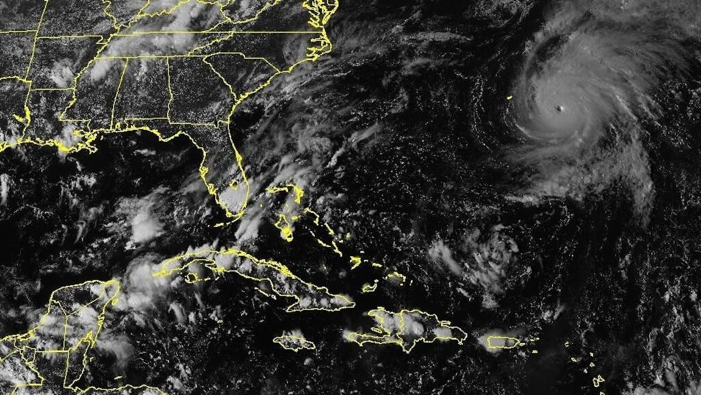 hurricane-1-ht-er-250922_1758572688765_hpMain_16x9.jpg