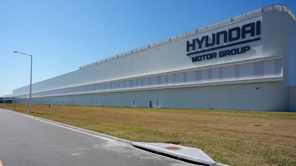 hyundai-plant-raid_1757072990660_hpMain_16x9.jpg
