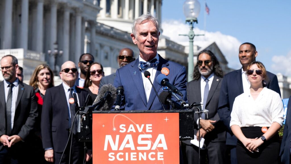 bill-nye-01-gty-jef-251006_1759775583010_hpMain_16x9.jpg