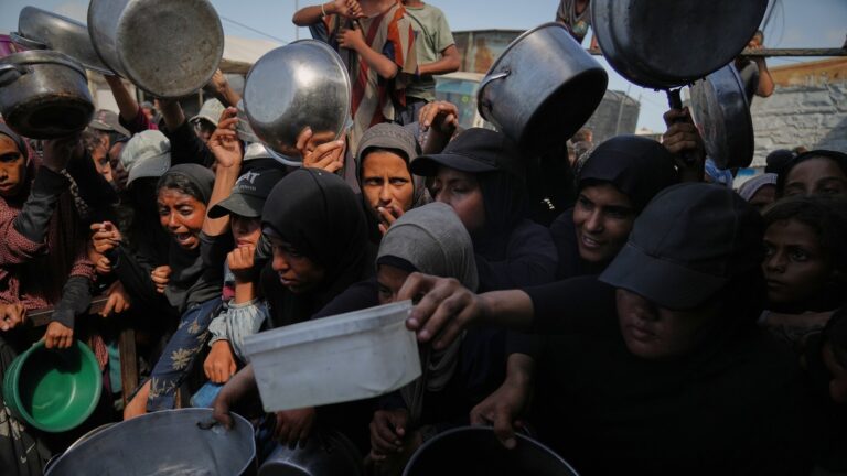 gaza-1-ap-er-251006_1759777542253_hpMain_16x9.jpg