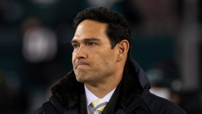 mark-sanchez-2-gty-gmh-251007_1759841079994_hpMain_16x9.jpg
