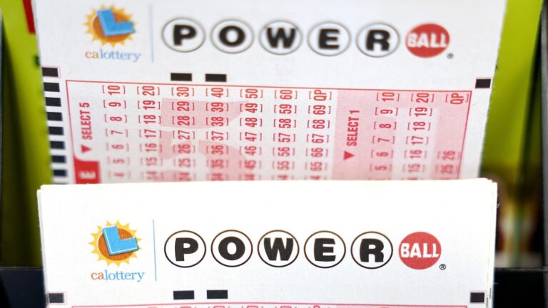 powerball-cards-gty-jt-251202_1764695188240_hpMain_16x9.jpg